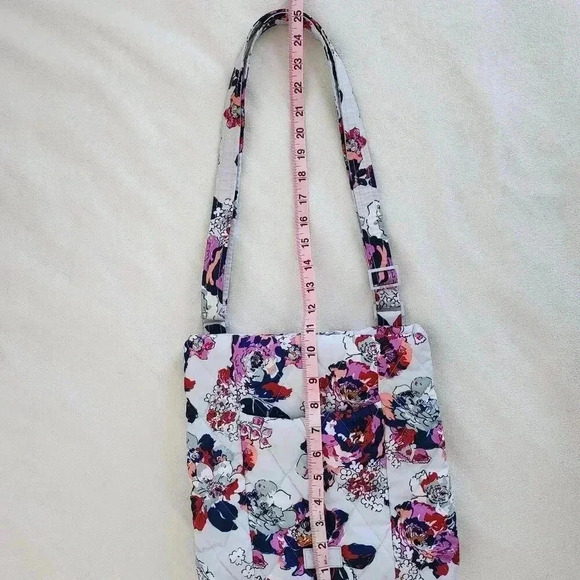 Vera Bradley Crossbody Bag Floral Quilted Lightweight Travel Purse - Picture 5 of 8